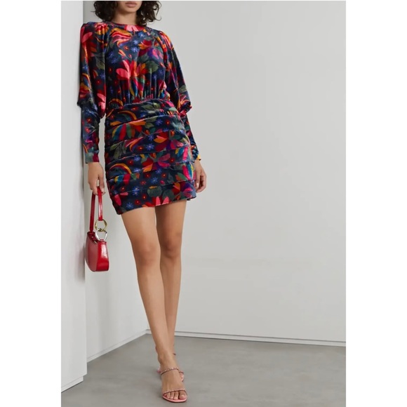 FARM Rio Dresses & Skirts - Farm Rio mini banana velvet dress